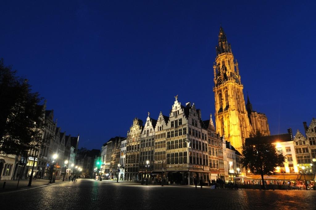 Ambassador Suites Antwerpen Eksteriør bilde